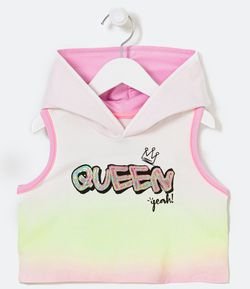 Blusa Infantil com Capuz Estampa Dip Dye e Lettering "Queen" - Tam 5 a 14 Anos