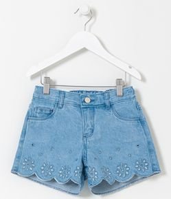 Short Infantil em Jeans com Bordado Broderie na Barra - Tam 5 a 14 Anos