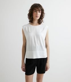 Blusa Regata em Viscose com Recortes Frontais Bicolor