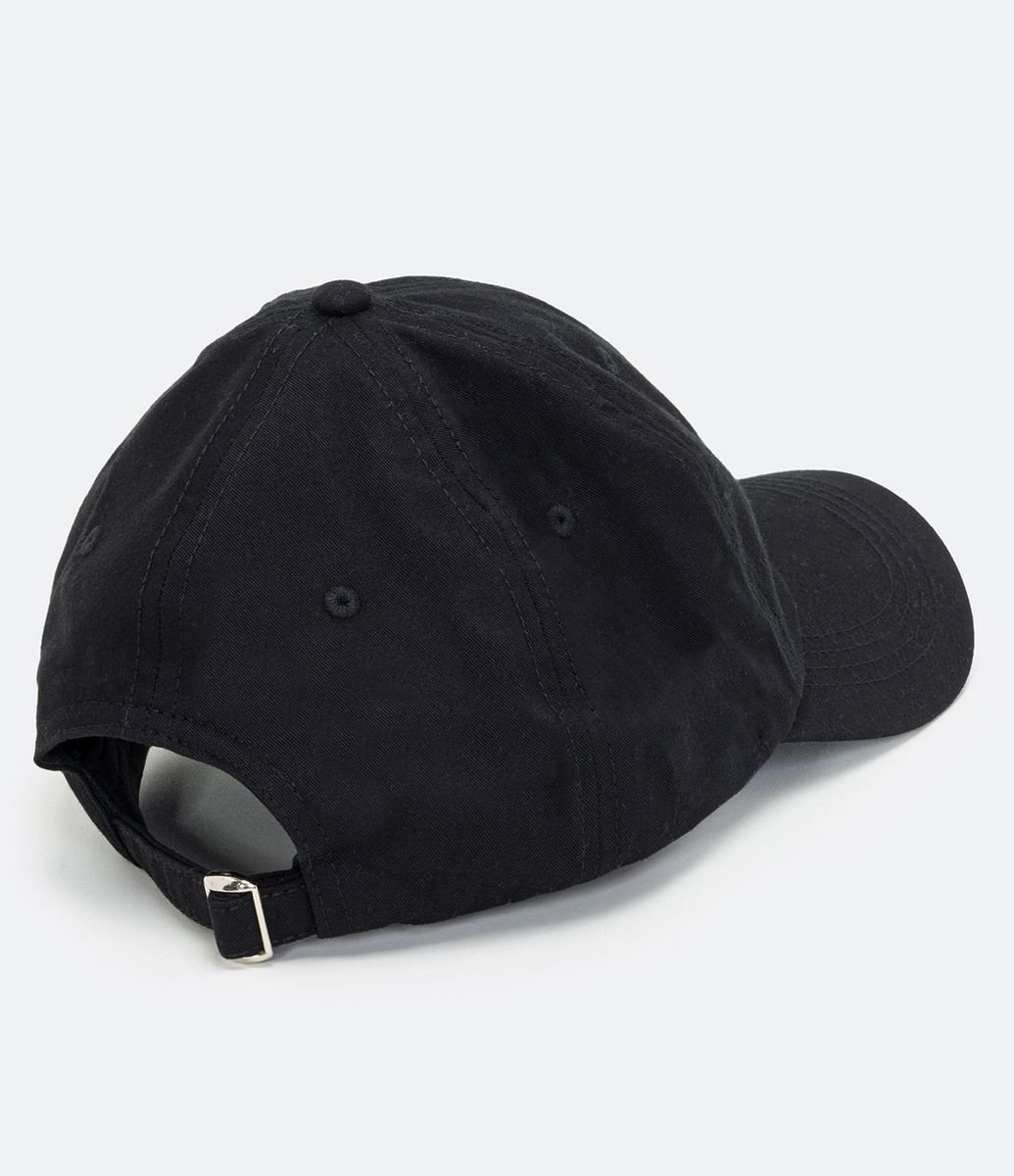Boné em Algodão com Bordado Preto