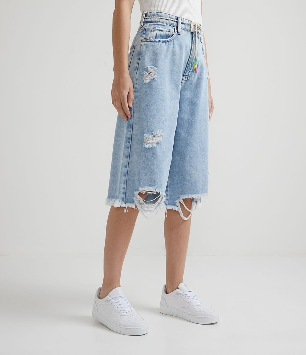 Menor preço em Bermuda Wide Leg Jeans com Cinto de Cordão com Frutinhas