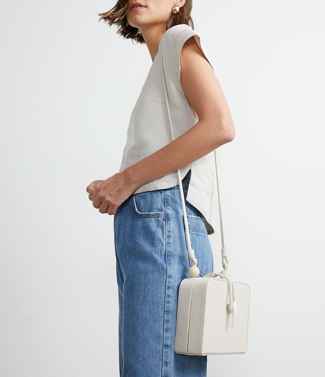 charles and keith denim bolsa