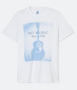 Camiseta Manga Curta em Algodão Estampa Violão "No Music, no Life"