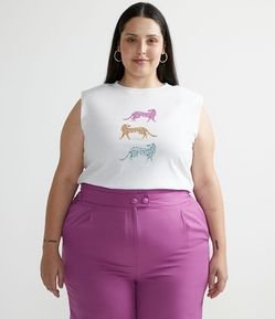 Blusa Regata Muscle Tee com Ombreiras e Estampa de Onças Curve & Plus Size