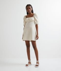 Vestido Curto com Mangas Bufantes e Estampa Xadrez Vichy