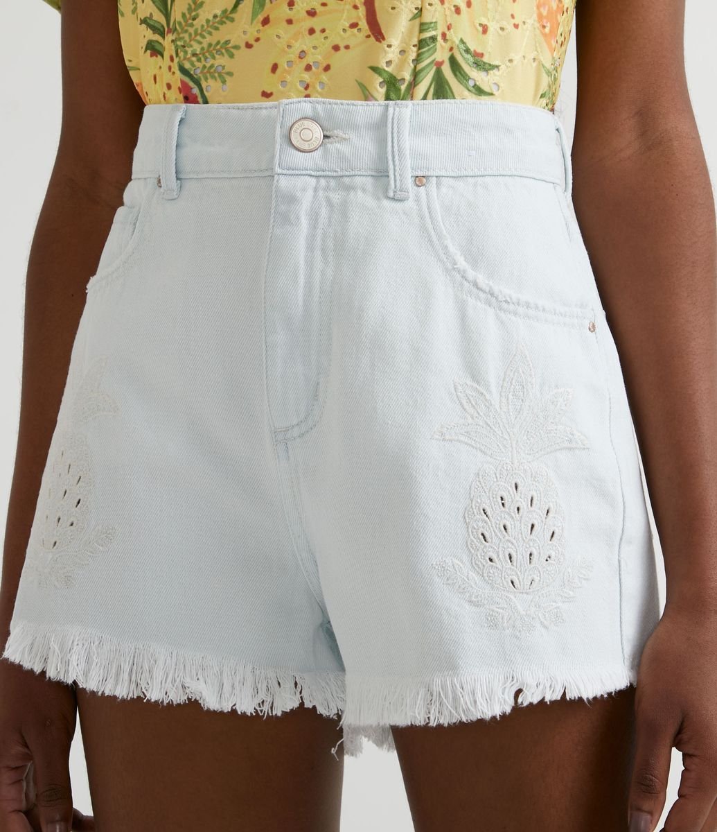 short abacaxi renner