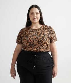 Blusa em Algodão com Estampa Animal Print Onça Curve & Plus Size