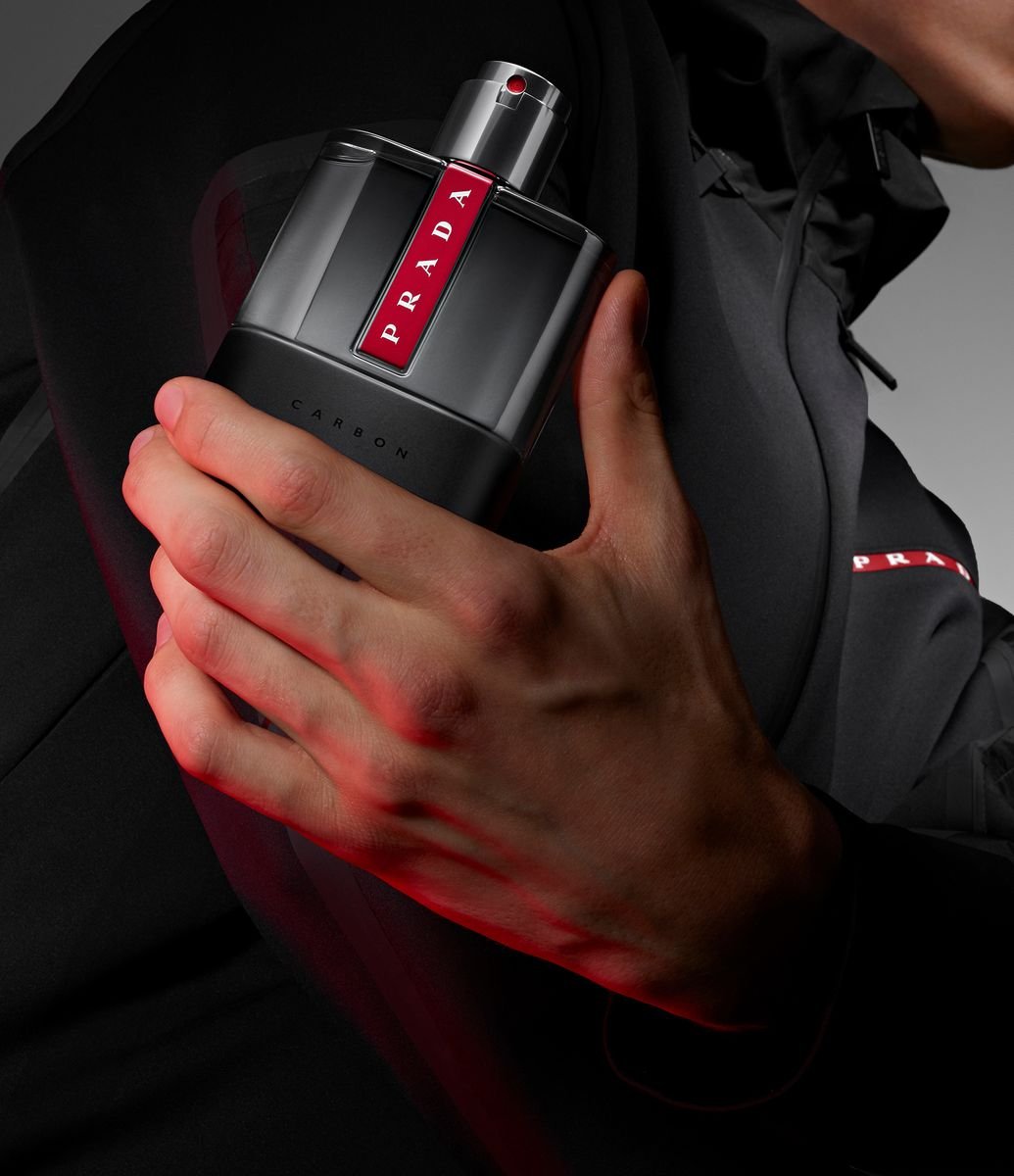 Perfume Prada Luna Rossa Carbon Masculino Eau de Toilette-Prada 150ml