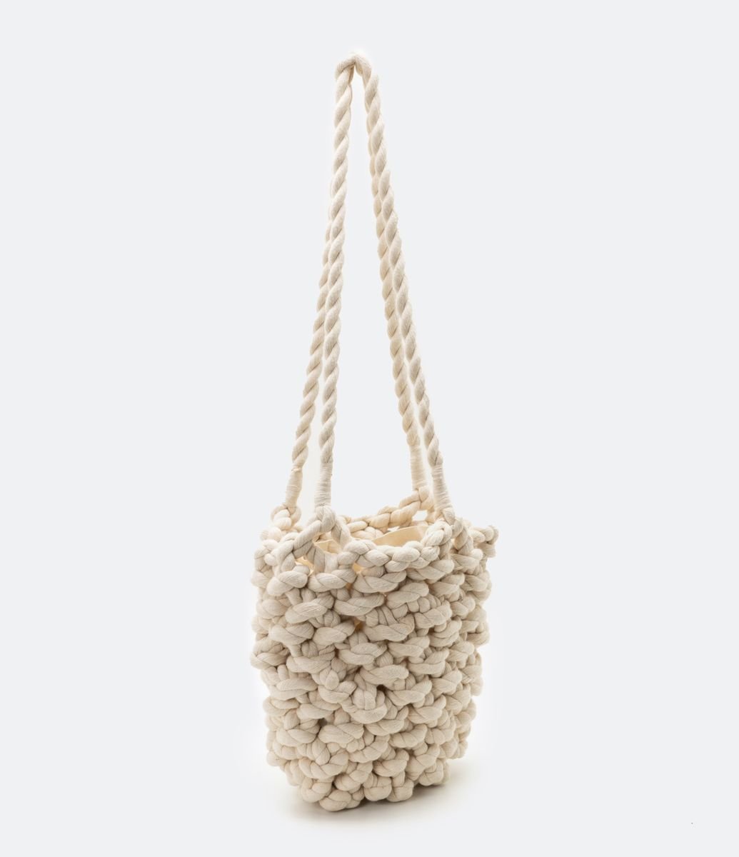alienina woven bucket bolsa