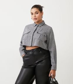 Camisa Cropped Manga Longa com Estampa em de Espinha de Peixe