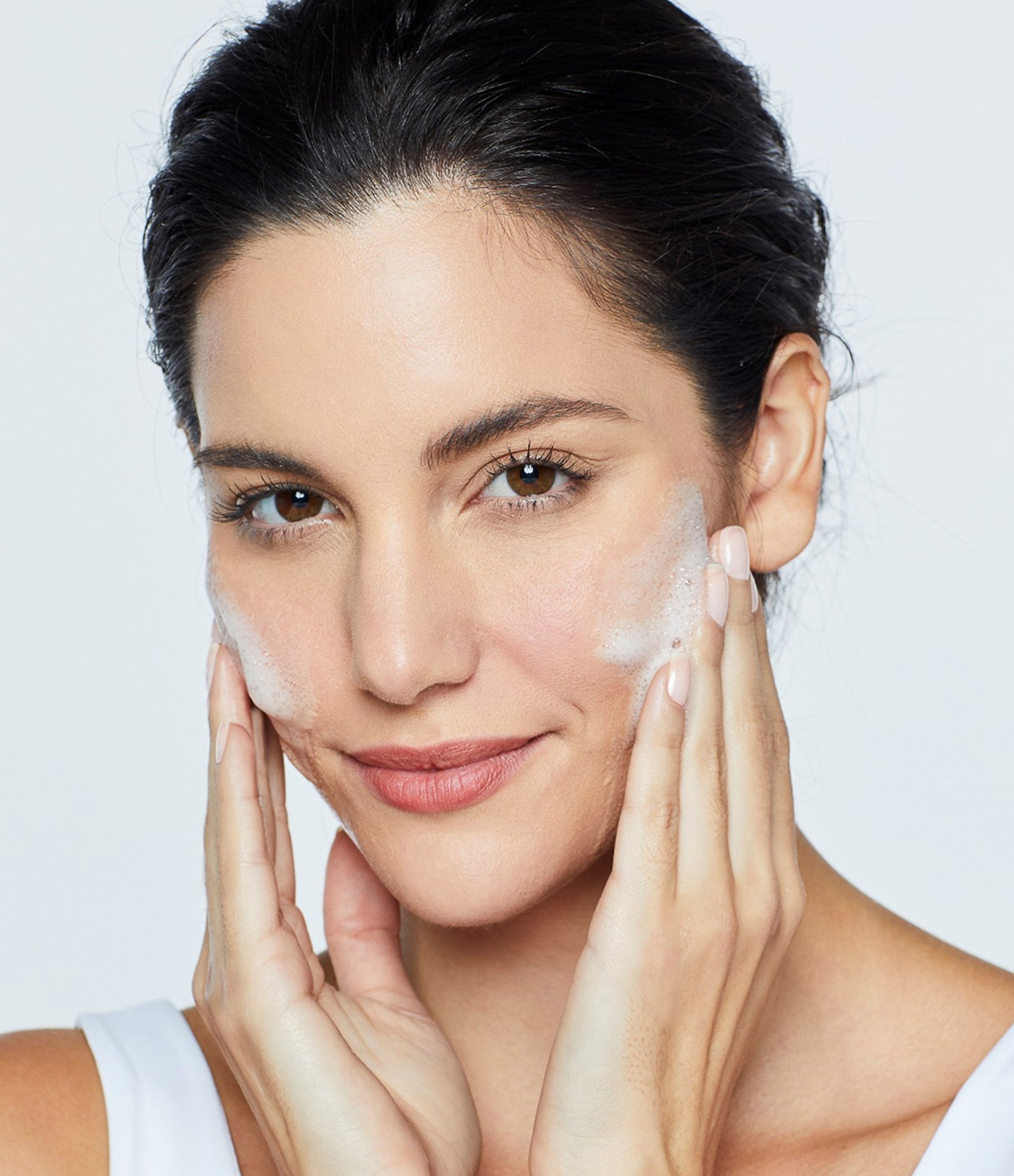 Gel de Limpeza Anti-idade L'Oréal Paris Revitalift Hialurônico, 80g 80g 4