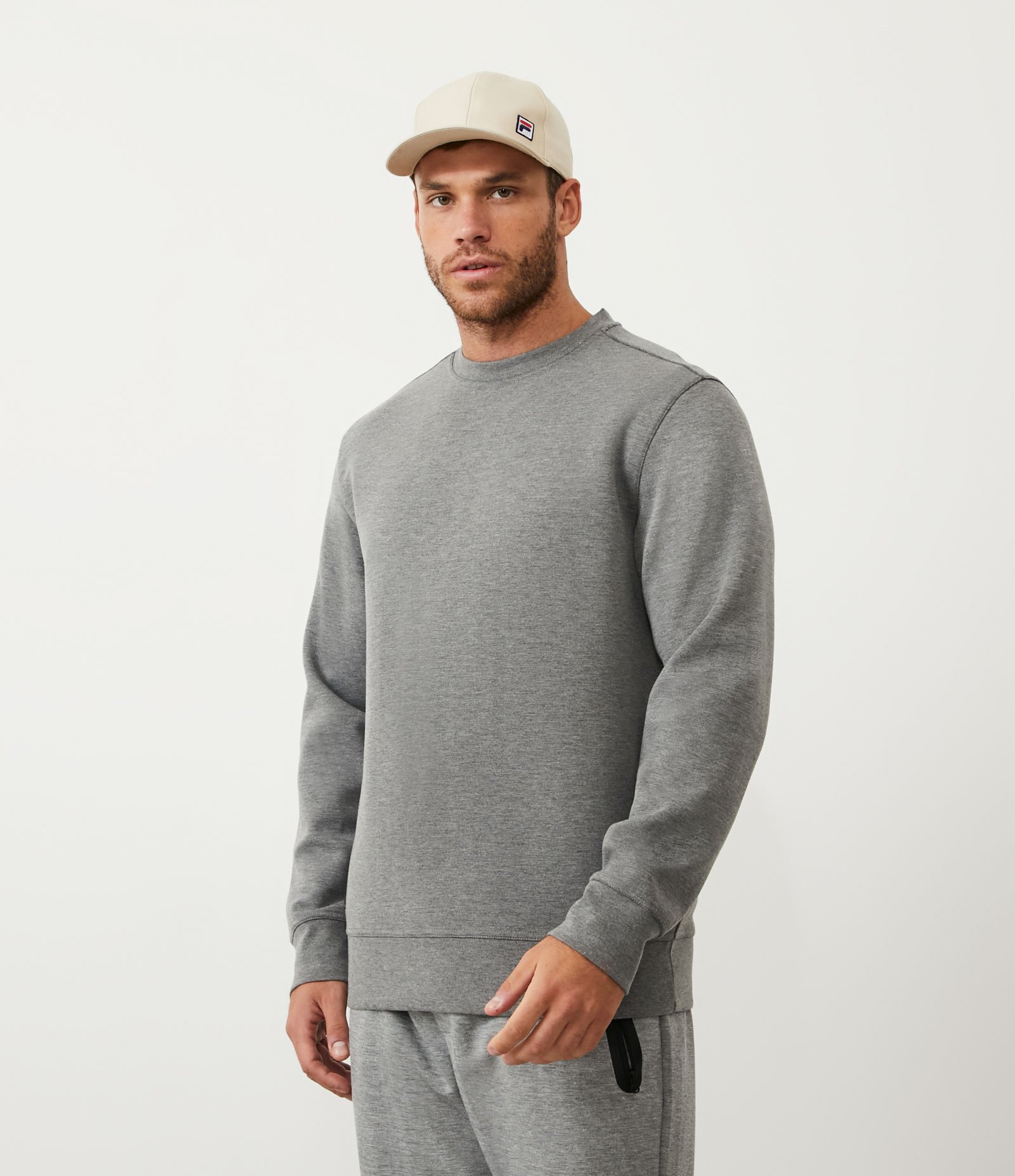 Casaco Fechado Esportivo com Punho Ajustado e Etiqueta Aplicada Cinza Médio 3