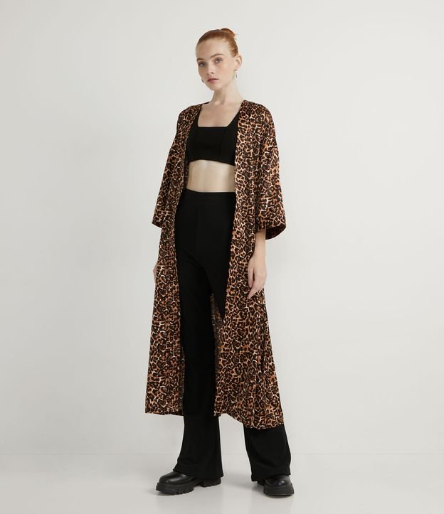 Kimono Alargado con Estampado Animal Print Jaguar Marrón 1