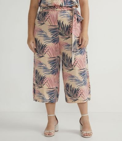 Calça Pantacourt em Viscolycra com Estampa de Folhagem Curve & Plus Size Menor preço em Calça Pantacourt em Viscolycra com Estampa de Folhagem Curve & Plus Size