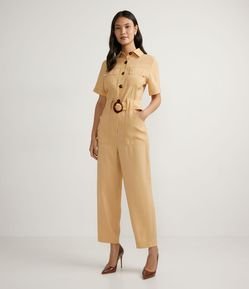 Macacão em Viscose com Bolsos Utilitários e Cinto com Fivela