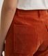 Imagem miniatura do produto Pantalón Zanahoria en Terciopelo con Cintura Alta sin Estampado Marrón 5
