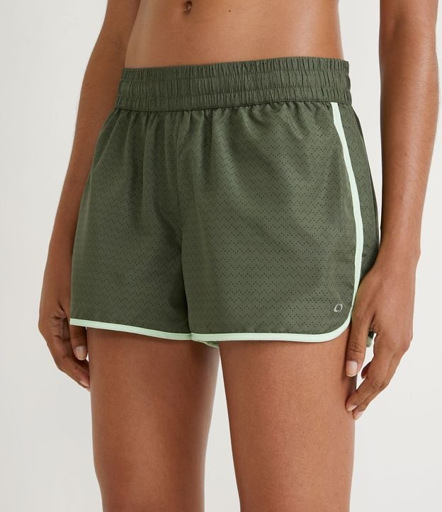 Short Runner Esportivo Texturizado com Cós Elástico