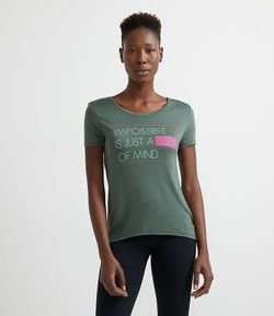 Camiseta Esportiva em Viscose com Estampa Lettering "Impossible is Just a State of Mind"
