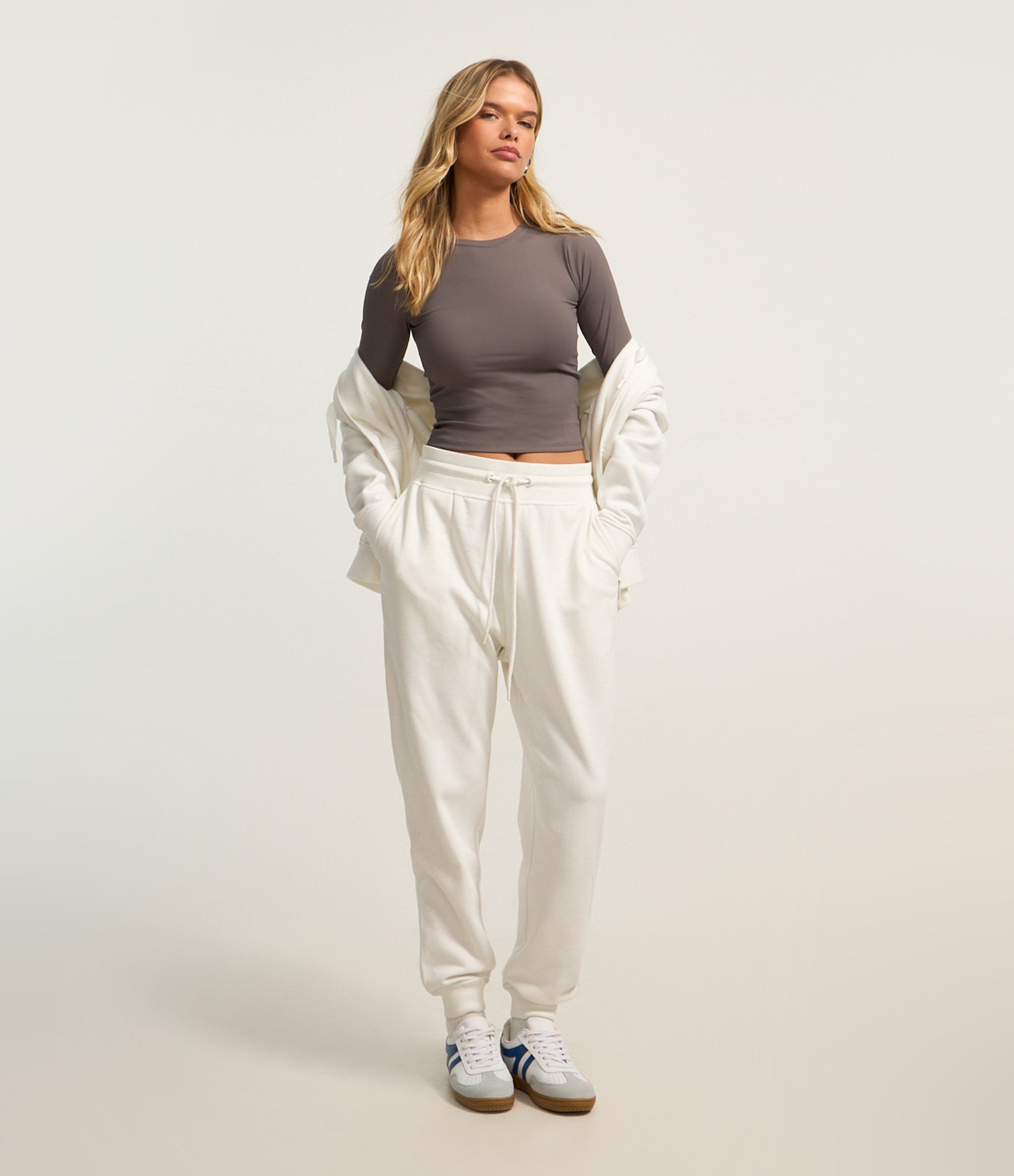 Calça Jogger em Moletom com Cós Elástico e Amarração Branco 1