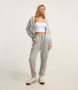 Calça Jogger em Moletom com Cós Elástico e Amarração