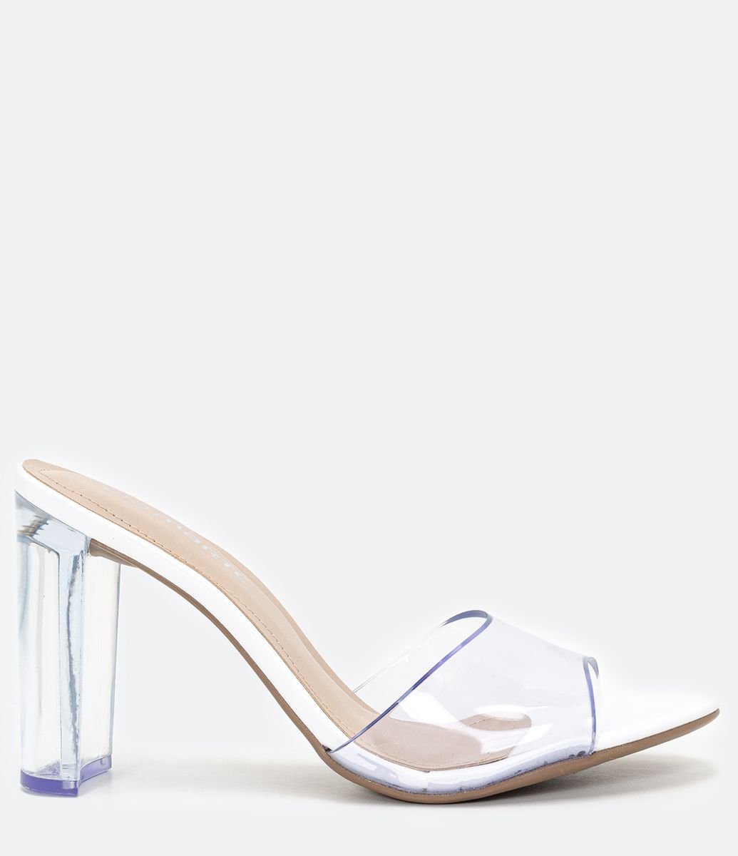 Sandália com Salto Diferenciado e Tira Vinil Via Marte Branco