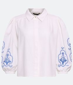 ***13 Camisa em Linho com Bordado nas Mangas