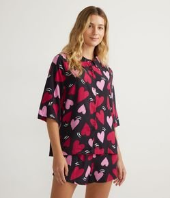 Pijama Americano Curto em Viscose com Estampa de Corações