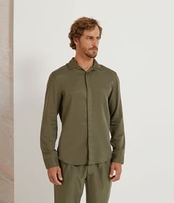 Camisa Manga Longa em Liocel sem Estampa