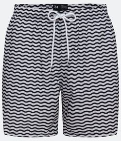 Bermuda de Banho com Estampa Ondular - Plus Size
