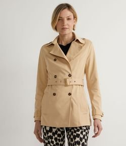 Jaqueta Trench Coat com Martingale e Cinto