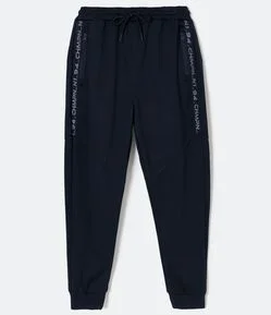 Calça Jogger Esportiva com Cós Elástico e Lettering nas Laterais