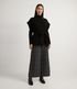 Imagem miniatura do produto Poncho con Cuello Alto y Textura Acanelada Negro 6