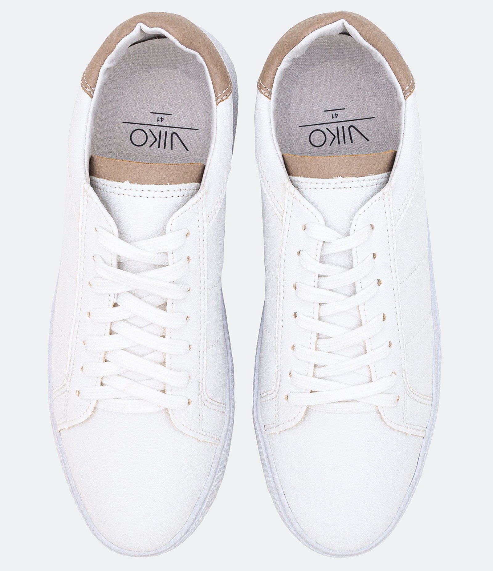 Tênis Cano Baixo com Recortes e Detalhes Contrastantes 3