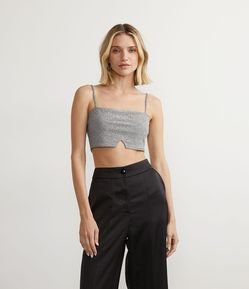 Blusa Regata Cropped em Jersey com Fio Metalizado e Detalhe na Barra