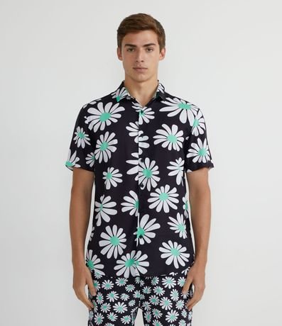 Camisa Manga Curta em Viscose com Estampa Floral Margaridas é boa?