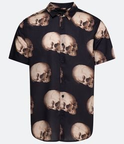 Camisa Regular em Viscose com Estampa de Caveiras