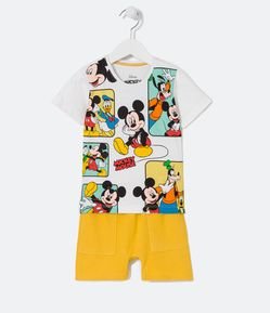 Conjunto Infantil com Estampa do Mickey e Amigos - Tam 1 a 5 anos