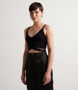 Blusa Regata Cropped em Tricô Canelado com Barra Cruzada