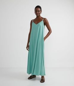Vestido Longo em Viscose com Aviamento nas Alças