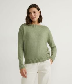 Blusão Suéter em Tricô com Gola Diferenciada e Detalhes Canelados