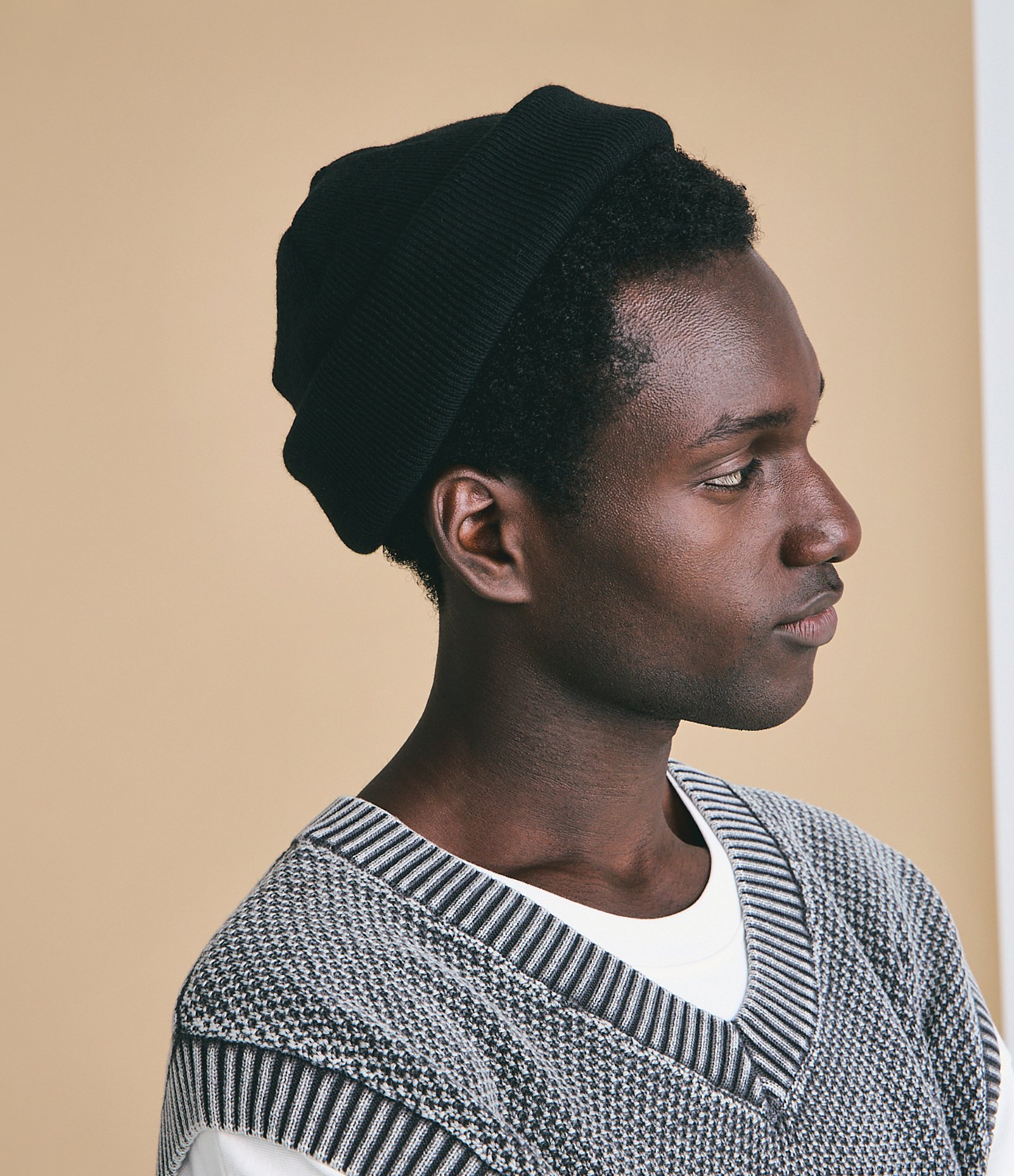 Touca Básica com Dobra Preto 1