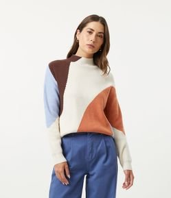 Suéter em Tricô Gola Alta com Jacquard Bloco de Cor