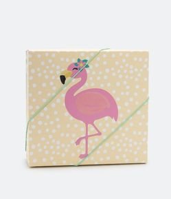 Embalagem de Presente com Estampa de Flamingo