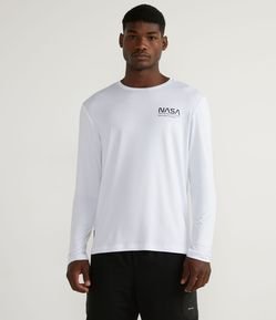 Camiseta Esportiva Manga Longa com Estampa NASA e Proteção UV