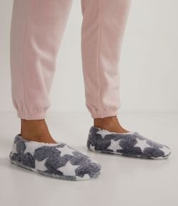 Pantufa Home Socks com Pelinhos e Bordados de Estrelas