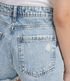 Imagem miniatura do produto Short Cintura Alta Jeans Jaspeado con Desgastes y Terminación Deshilachada Azul 4