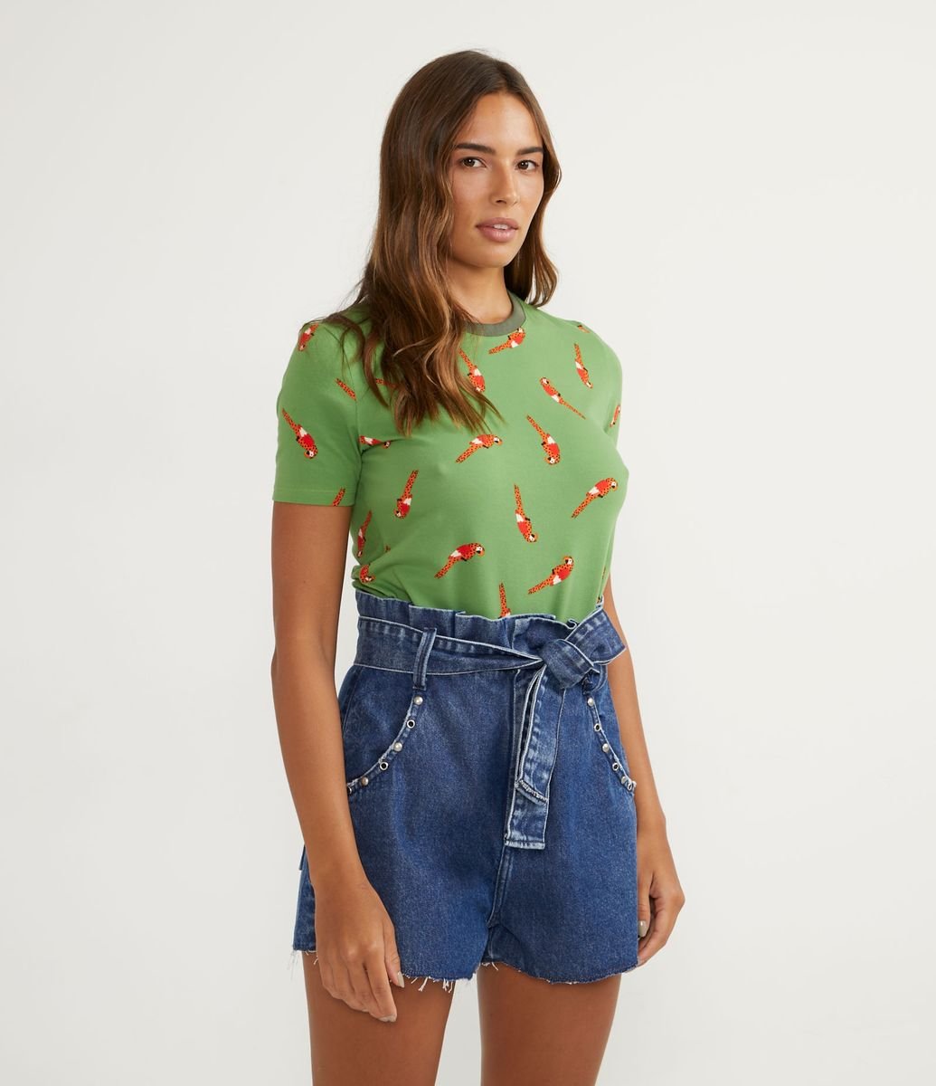 Blusa em Algodão com Gola Redonda e Estampa de Araras é boa?