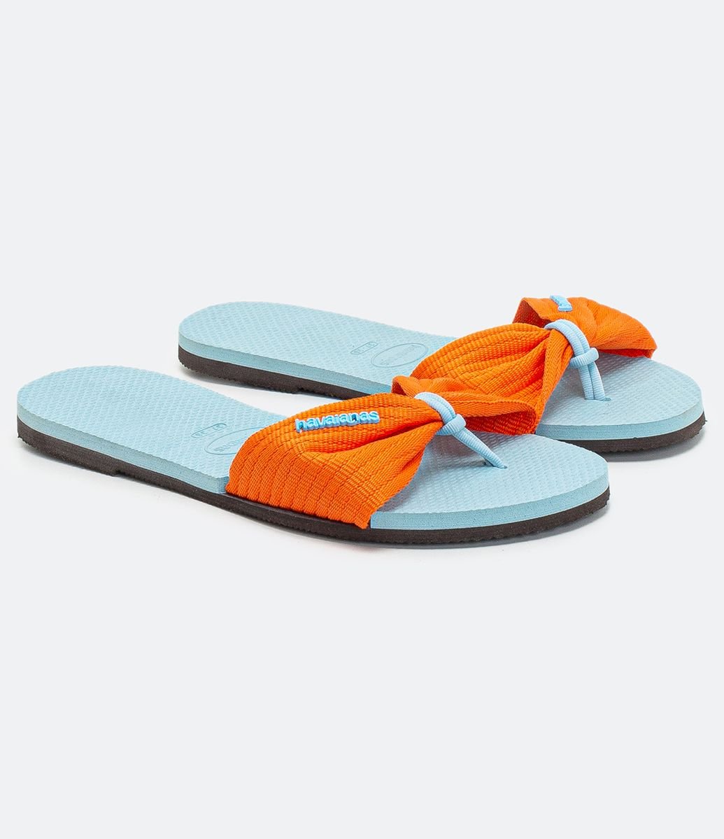 Chinelo You azul, da Havaianas