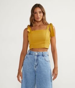 Blusa Regata Curta em Linho com Amarração na Alça e Lastex nas Costas