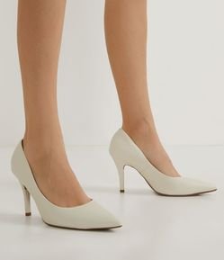 Sapato Scarpin Salto Alto e Bico Fino - Renner